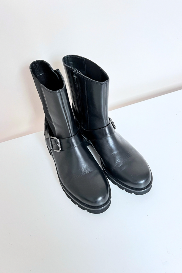 Madison 8-102813-0100 Boots Black