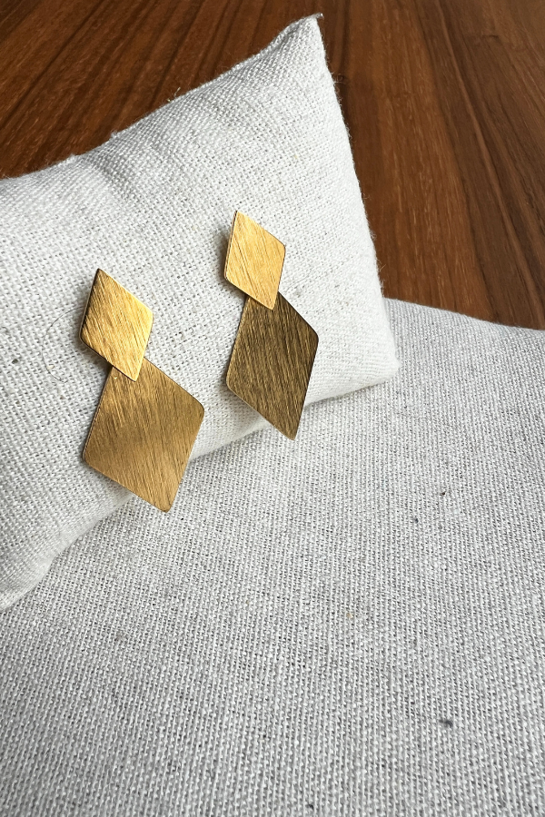 Suzanne Earrings Gold